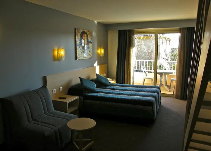 Hotel Restaurant L' Empereur 3*