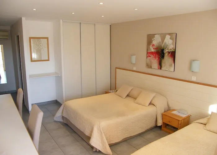 Hotell Restaurant L' Empereur 3*