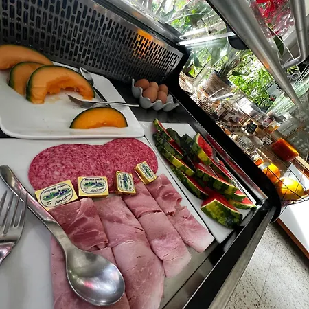 Hotel Restaurant L' Empereur 3*