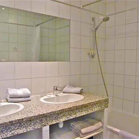 Restaurant L' Empereur Hotell 3*