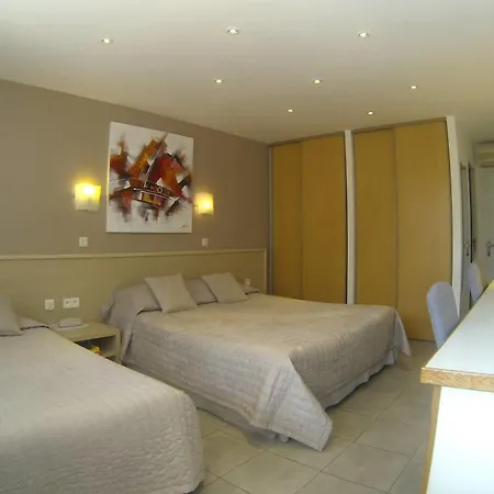 Restaurant L' Empereur Hotell Aléria