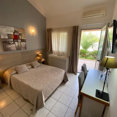 Hotell Restaurant L' Empereur 3*