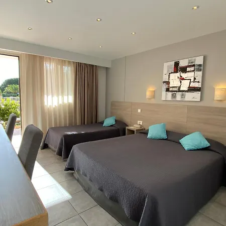 Hotel Restaurant L' Empereur 3*