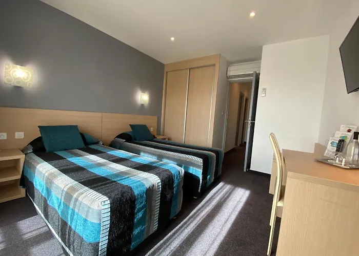 Restaurant L' Empereur آلُريا