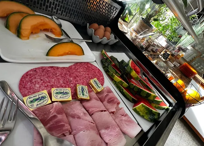 فندق Restaurant L' Empereur 3*