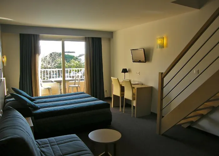 Restaurant L' Empereur فندق