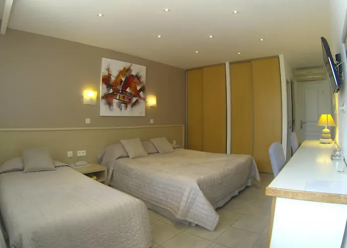 Restaurant L' Empereur فندق آلُريا