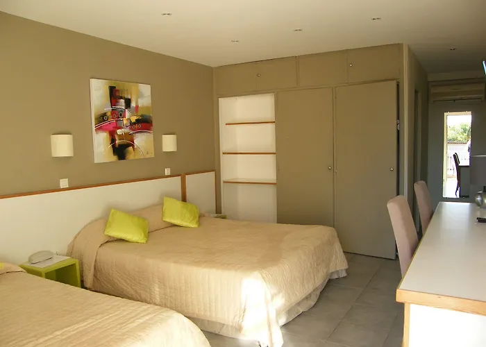 Restaurant L' Empereur 3* آلُريا