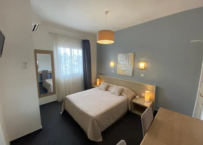 فندق Restaurant L' Empereur 3*