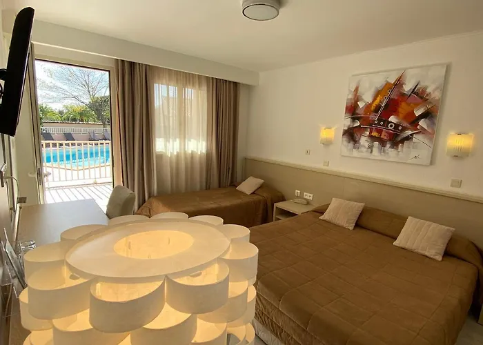 Restaurant L' Empereur فندق